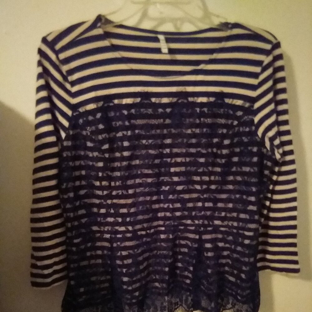 Elle girls pink/ black striped lace longsleeve top SZ L